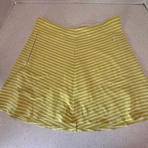 Nike GOLF Tour Performance Dri-Fit Women’s Small Yellow Striped Skirt Skort